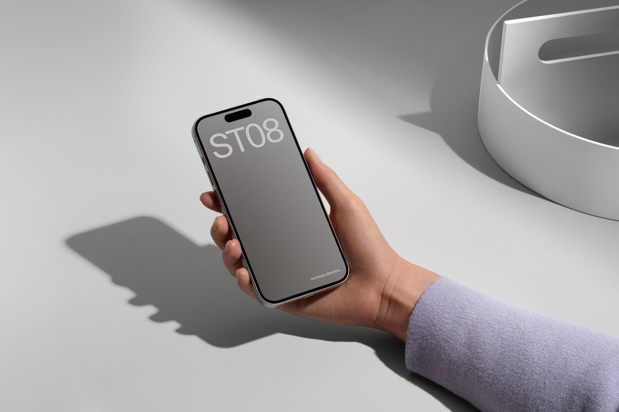 ST08 — iPhone 15 Pro