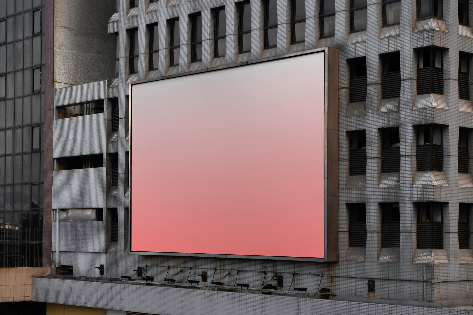 MT01 — Billboard