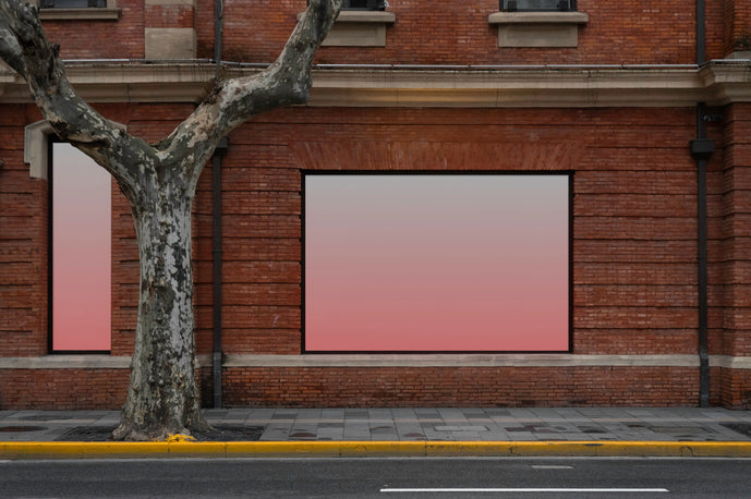 MT09 — Shop Windows