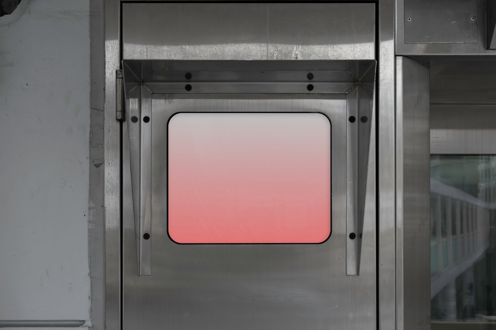 MT16 — Metal Frame Window