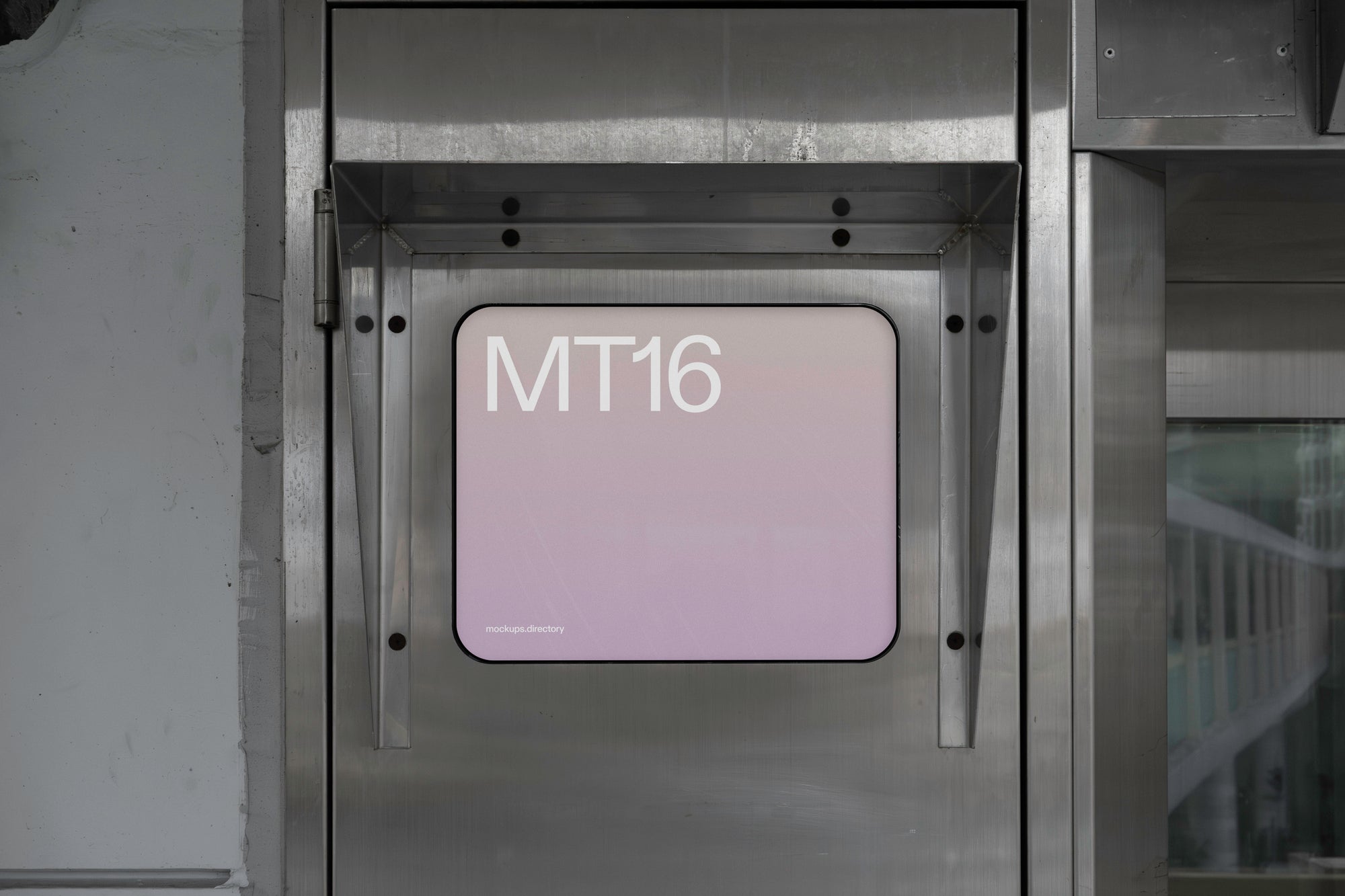 MT16 — Metal Frame Window