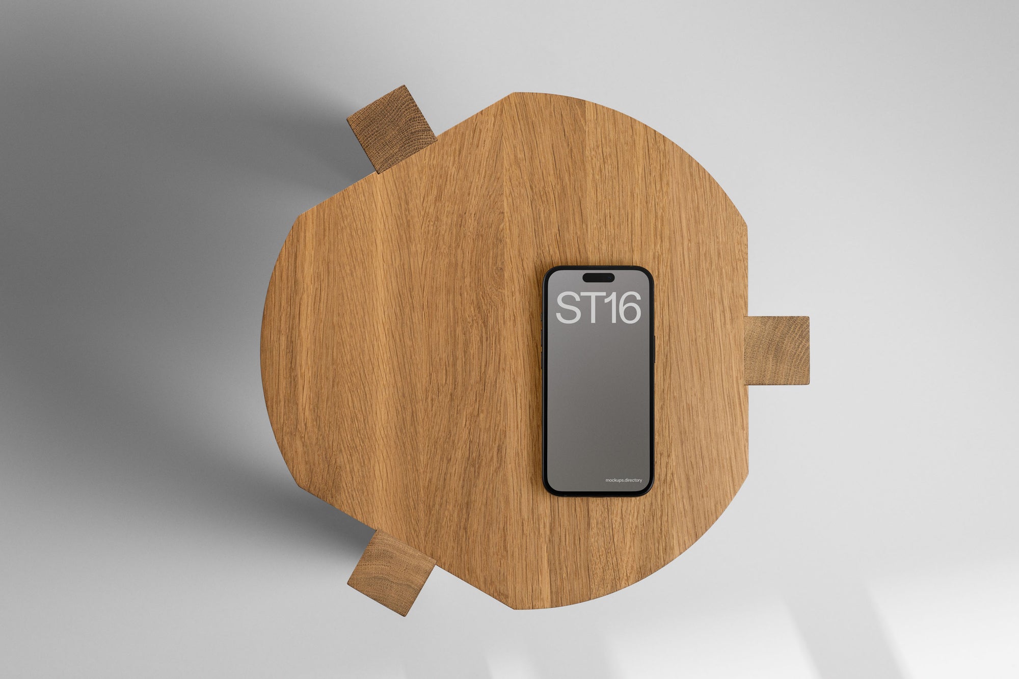 ST16 — iPhone 15