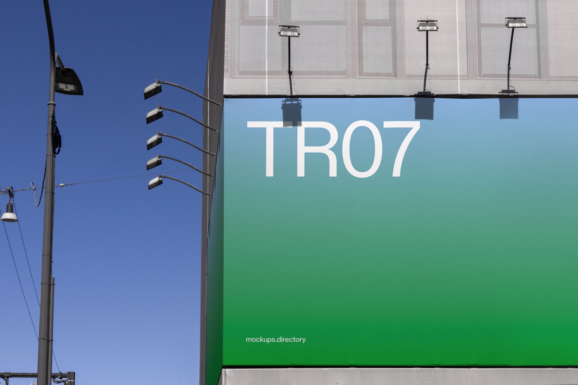 TR07 — Corner Billboard