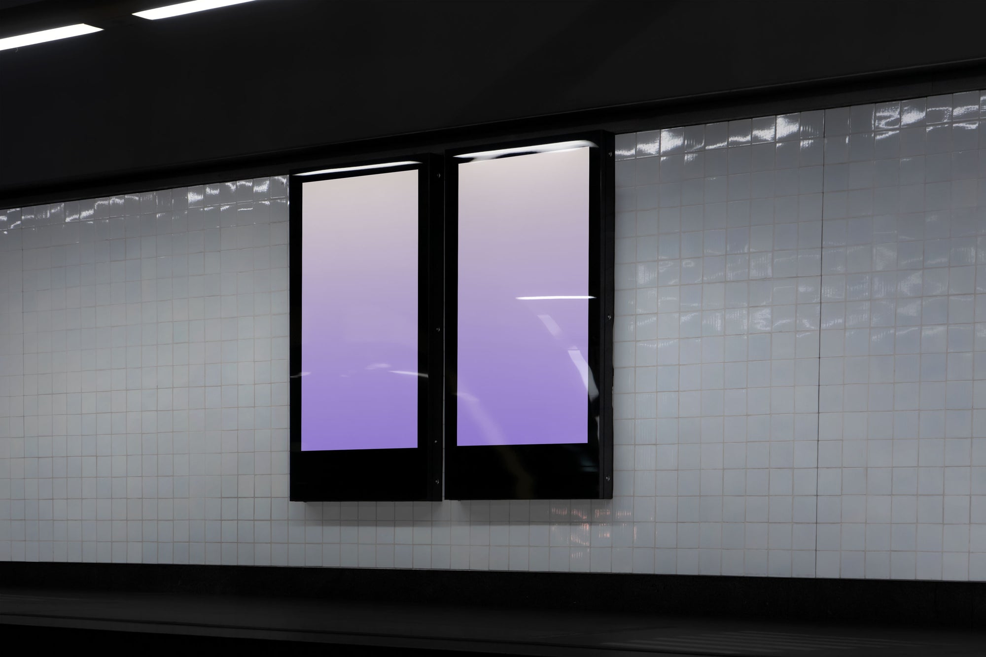 TR17 — Metro Screen Duo