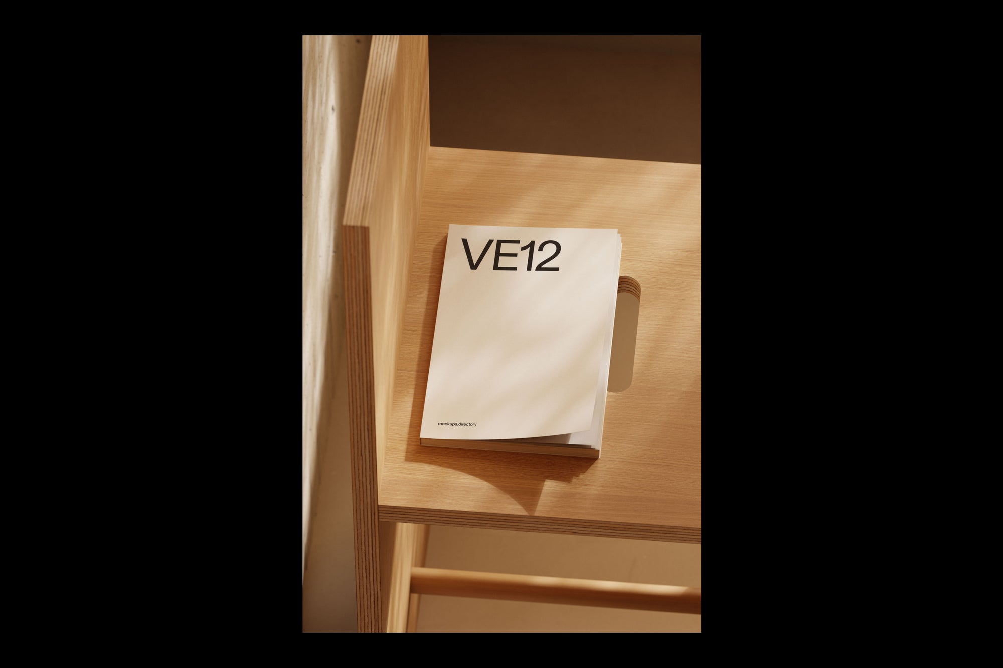 VE12 — Book