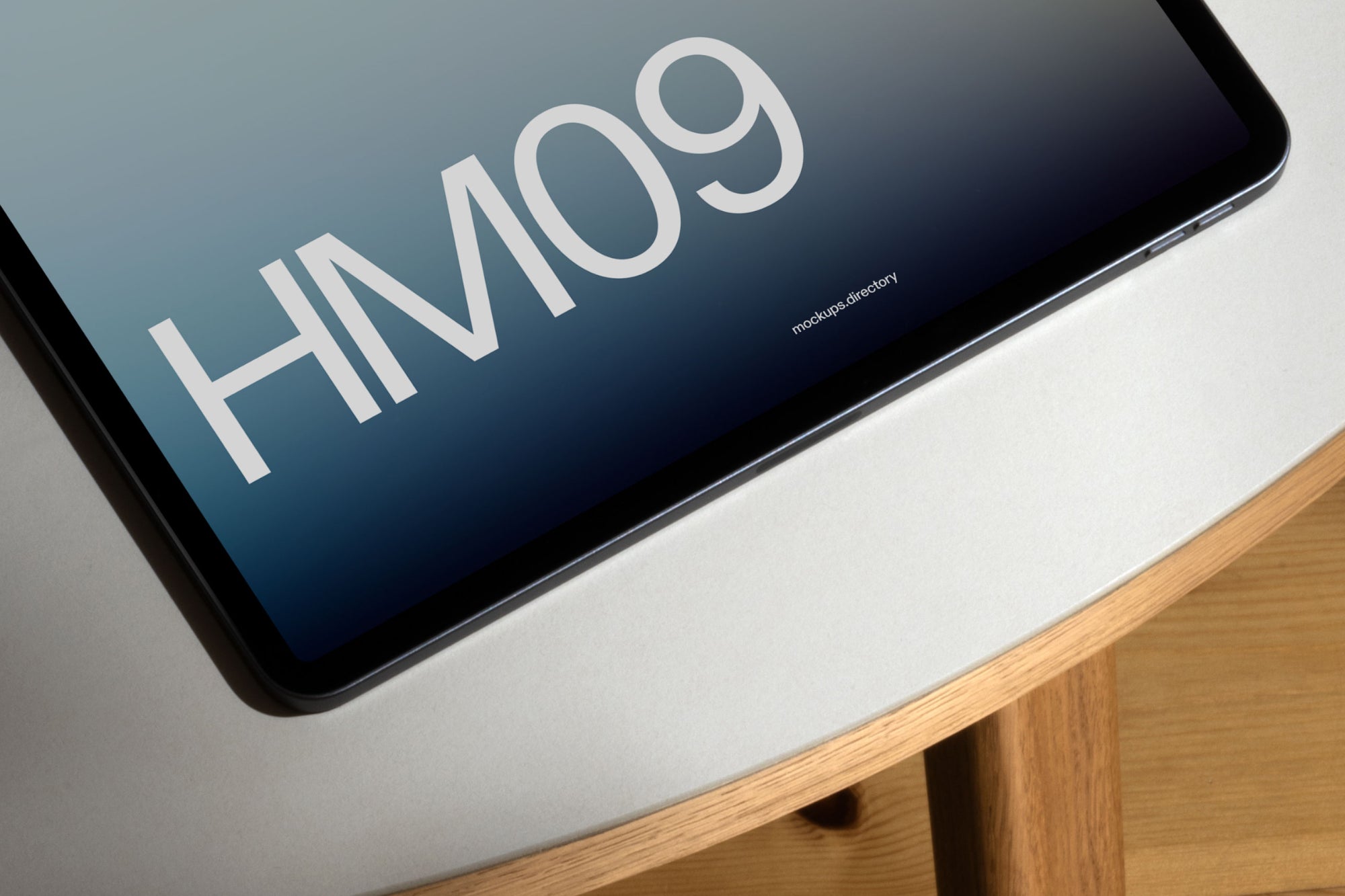 HM09 — iPad Pro