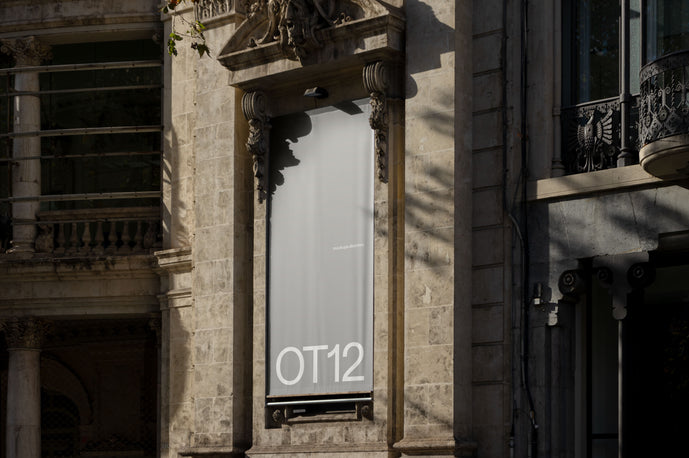 OT12 — Textile Banner