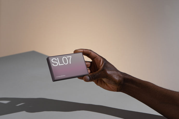 SL07 — Pocket Stack Square